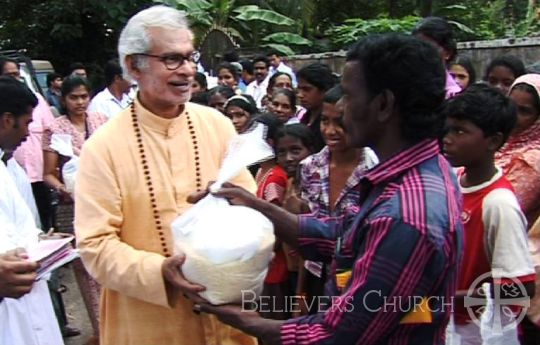 Metropolitan Dr. K.P. Yohannan Distributed Relief Supplies