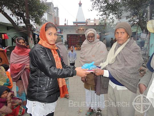 Gorakhpur Diocese Distributes Food to Leprosy Patients