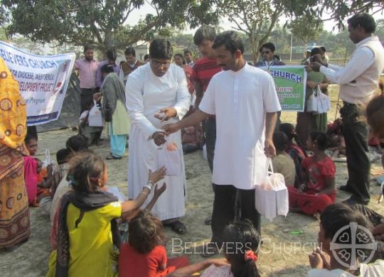 Believers Church Kolkata Diocese Distributes Food