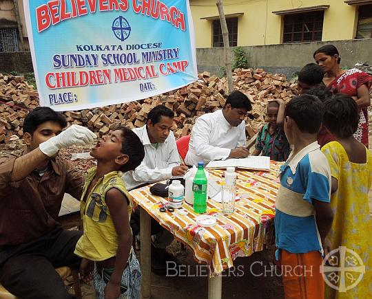 Kolkata Diocese Sunday School Organizes Medical Camp for Poor Children