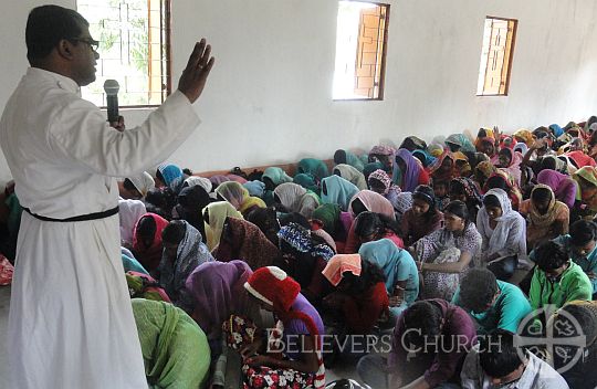 450 Youth Attended the Youth Camp in Kolkata Diocese