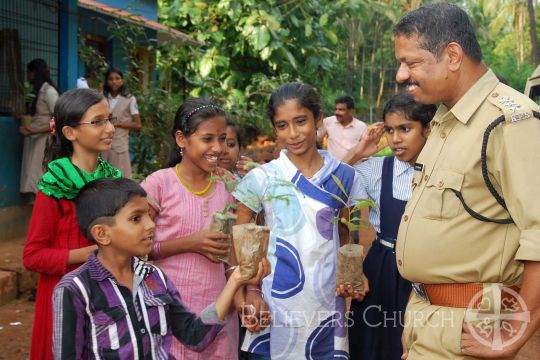 3,000 Children in Diocese of Niranam Plant Saplings