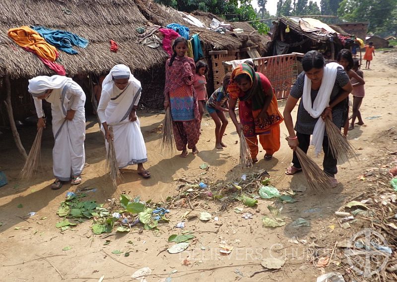 Sisters of Compassion Teach Carpenters About Cleanliness