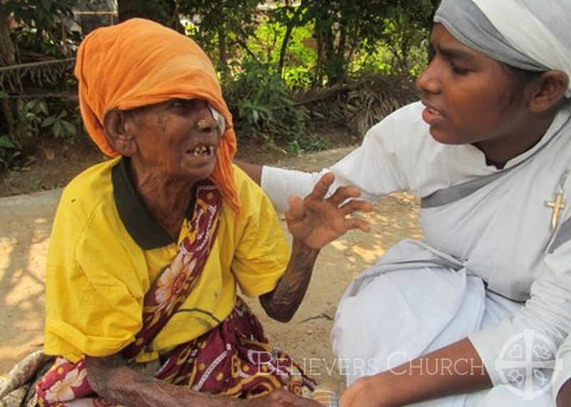 Diocese of Chennai Distributes Fruits on International Day of Disabled
