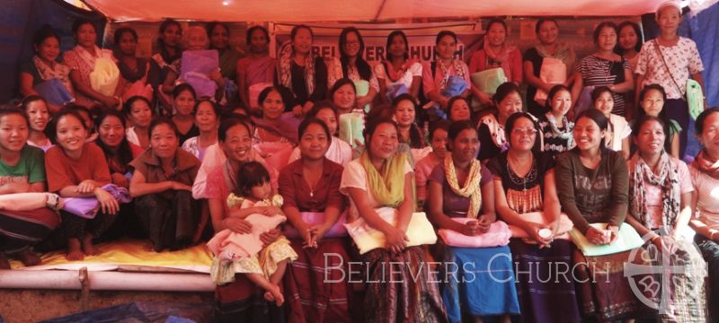 100 Women Receives Mosquito Nets on International Women’s Day