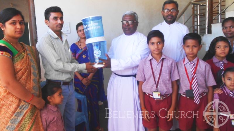 Diocese of Bilaspur Distributes Water Purifiers in Three Schools