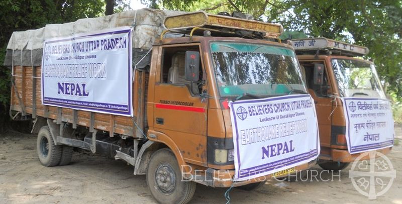 Diocese of Gorakhpur Sends Relief Supplies for Nepal Earthquake Victims