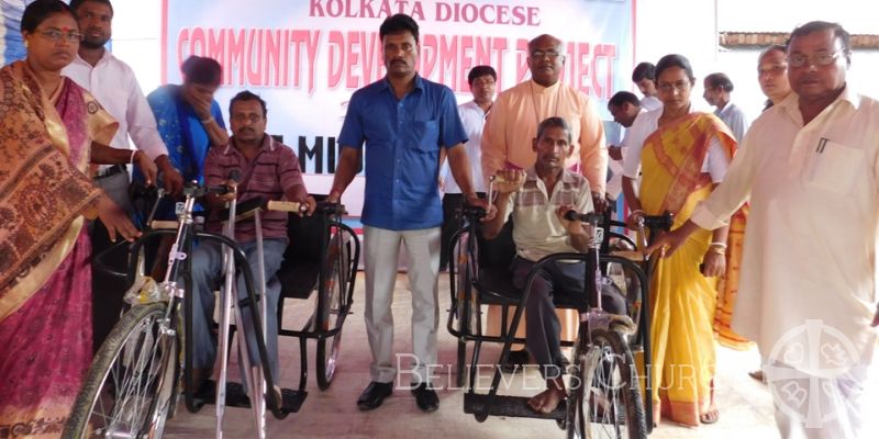 Diocese of Kolkata Helps Over 12,000 People Through Income-Generating Gift Distribution Programs