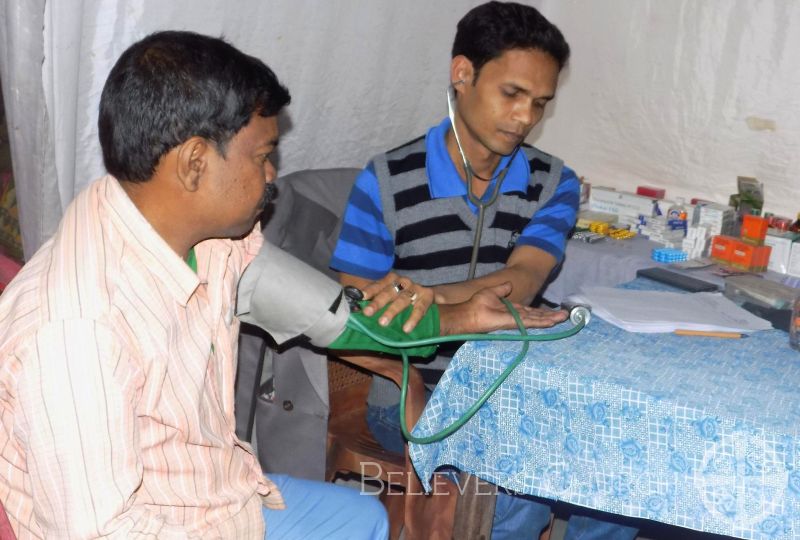 Diocese of Siliguri Provides Free Healthcare Services to Tea Garden Workers