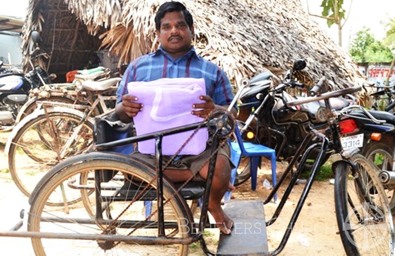 600 People Receive Mosquito Nets Freely in Diocese of Vizag