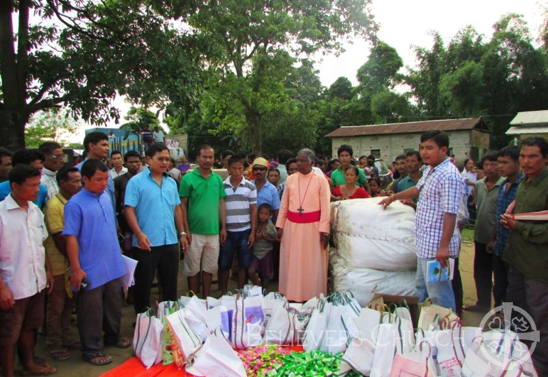 Diocese of Dhemaji Extends Help to Flood Affected Families